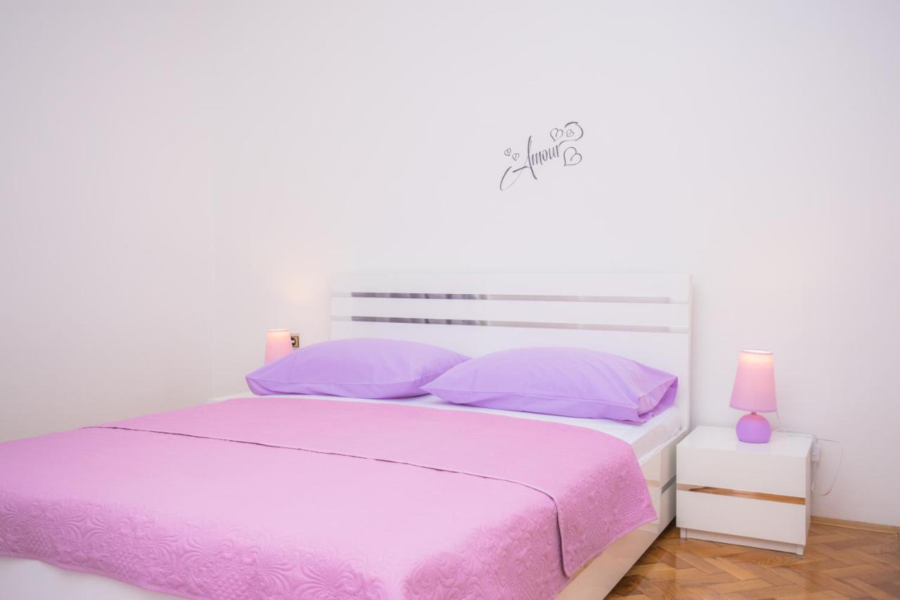 Apartmani Vesna Milisa Primošten Exterior foto